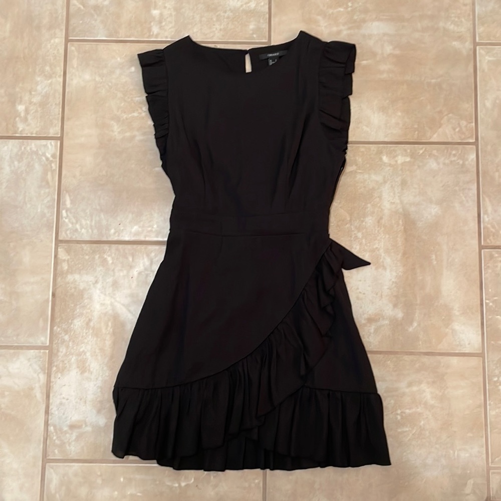 Forever 21 black dress